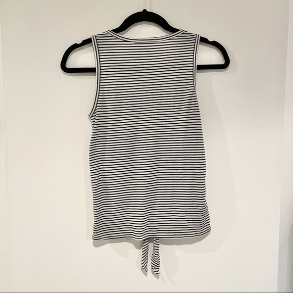 Tie Front Sleeveless Top - Picture 3 of 5